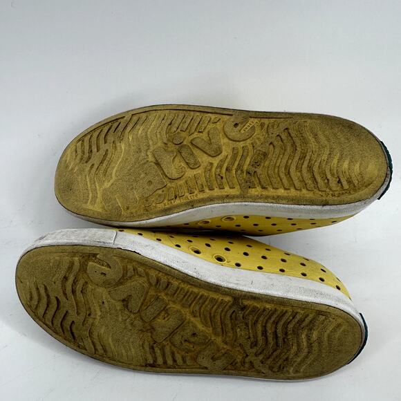 Native Jefferson Sneaker Slip On Round Toe Waterproof Low Top Rubber Yellow C11 - Picture 7 of 7